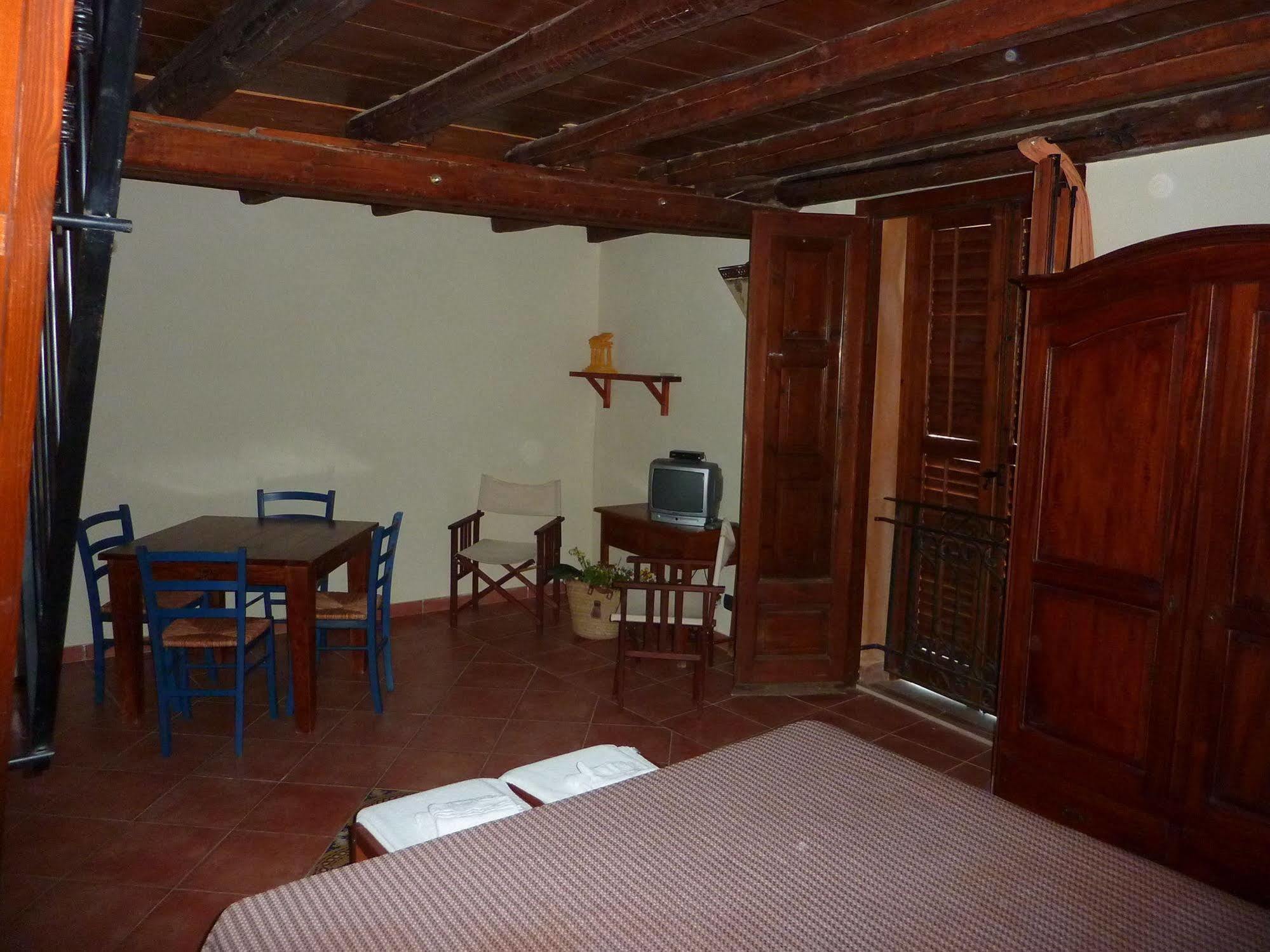 Corte Dei Greci Bed & Breakfast Agrigento Luaran gambar